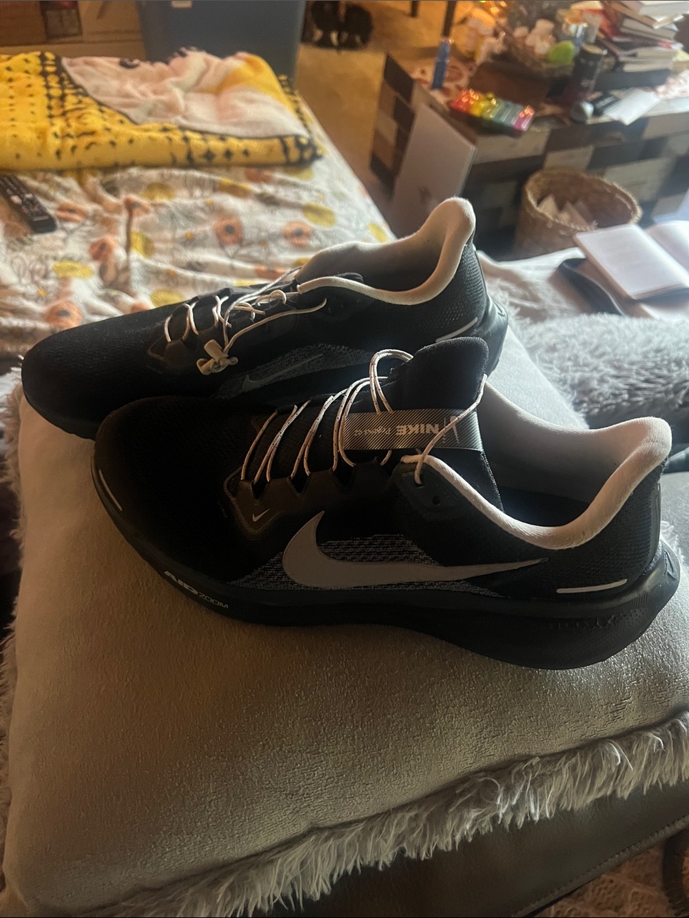 Nike Black and White 12 W Men's Running Sneakers